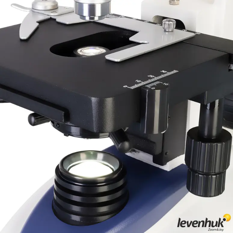 LEVENHUK D95L LCD Dijital Mikroskop | 7 inç, 40–2000×